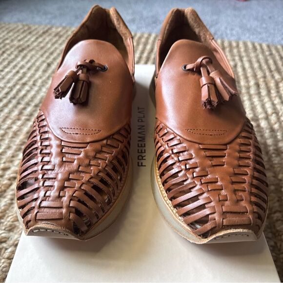 NIB Freeman Plat Quarter Jogger 
 Huarache in Cognac main image 5